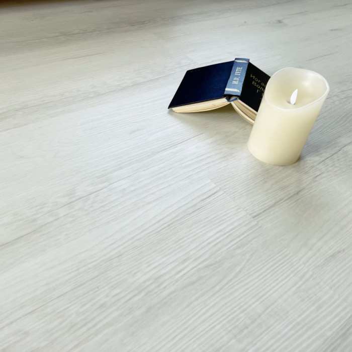 Кварцвиниловый SPC ламинат Lamiwood Quartzwood Q-12 Дуб Бруклин №8