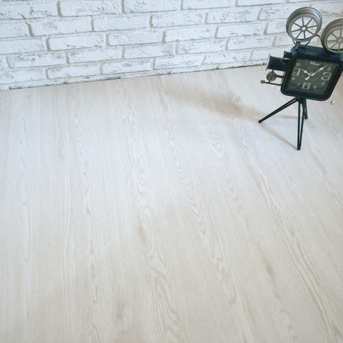 Кварцвиниловый SPC ламинат Lamiwood Quartzwood Q-12 Дуб Бруклин