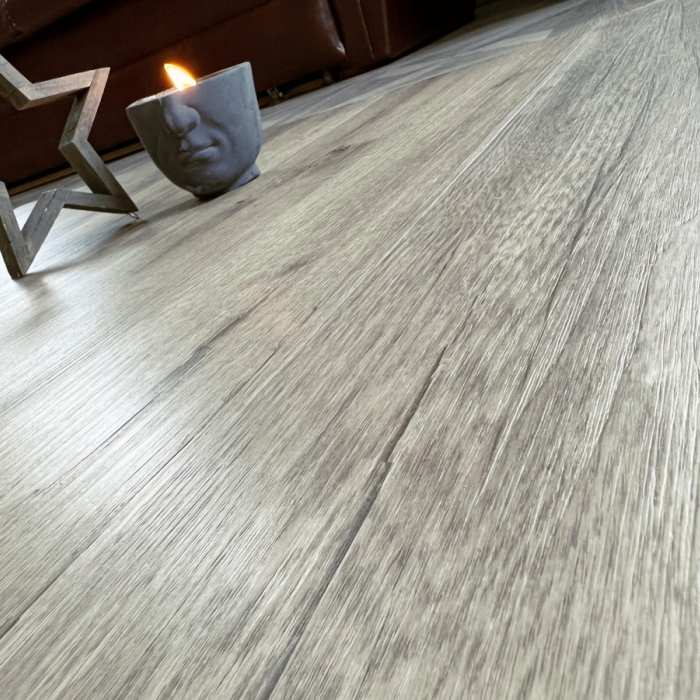 Кварцвиниловый SPC ламинат Lamiwood Quartzwood Q-15 Дуб Мэдисон №7