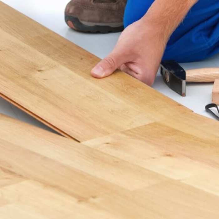 Укладка напольных покрытий