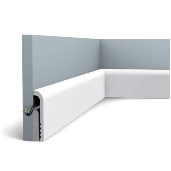 Плинтус Orac Decor Fundamentals Square SX207