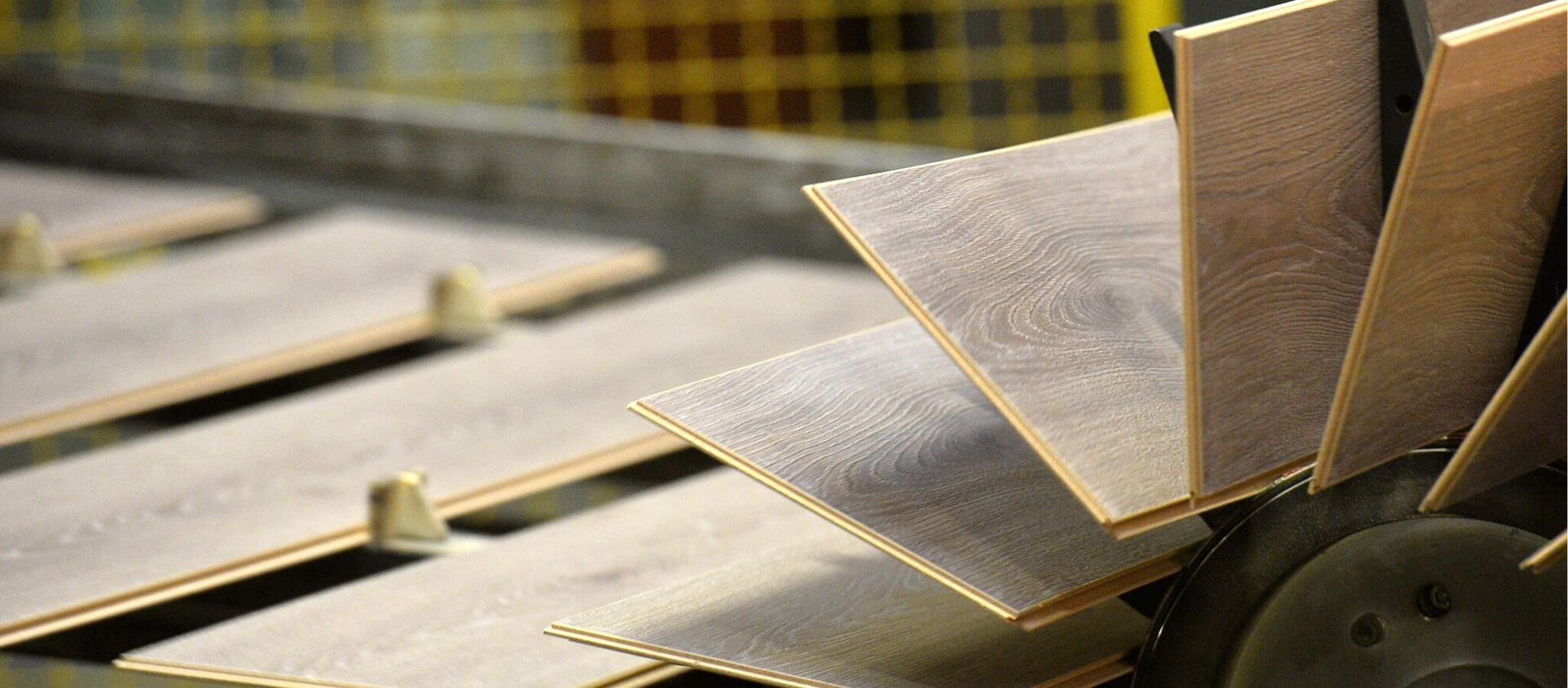 Поставщикам